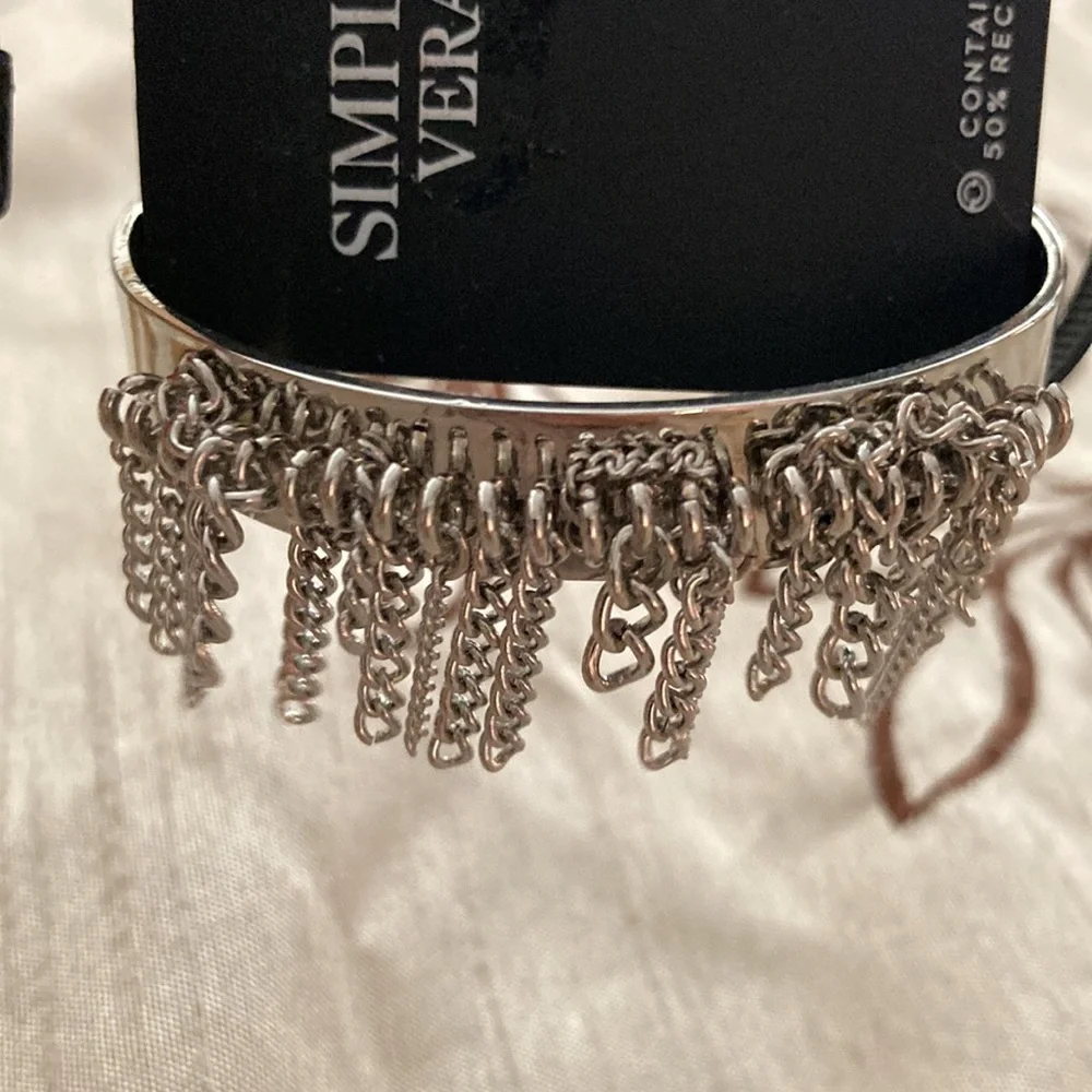 Earrings and Bracelet - Picture 6 of 9